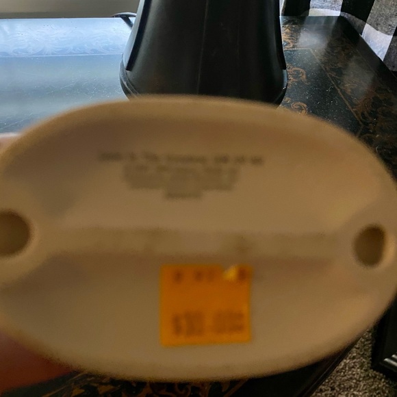 Pretty as a Picture figurine - Picture 2 of 3